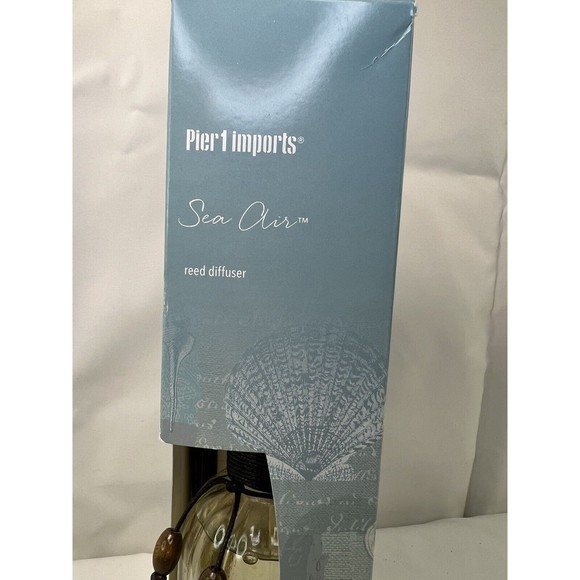 PIER 1 ONE IMPORTS Reed Diffuser SEA AIR (Jasmine Lilac Gardenia) 10 oz SEALED - Picture 2 of 7